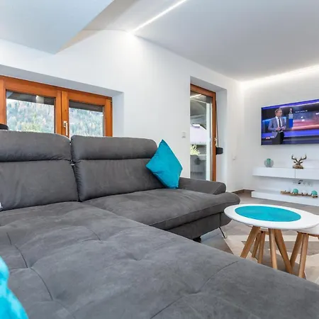 Steinplatte * ويدرنغ